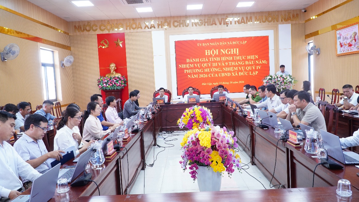 Xã Đức Lập triển khai mô hình phòng họp không giấy, đẩy mạnh chuyển đổi số trong quản lý, điều hành